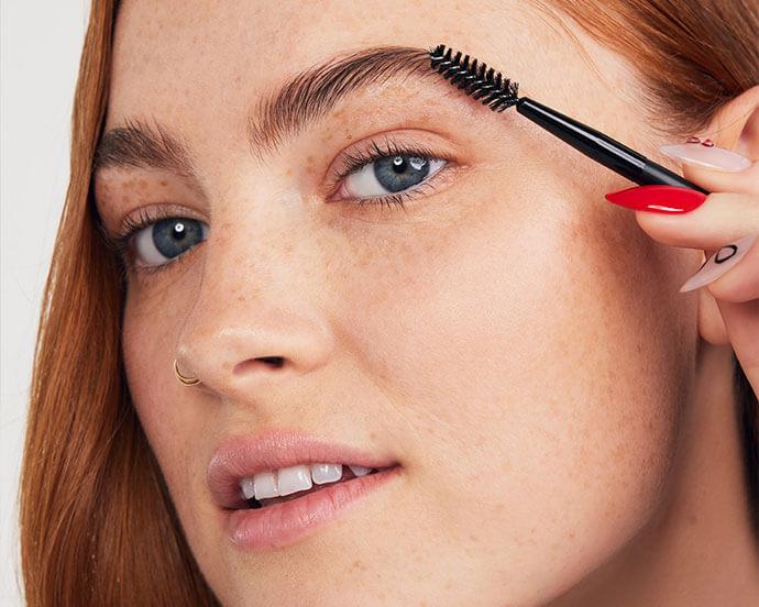 how-to-apply-makeup-05