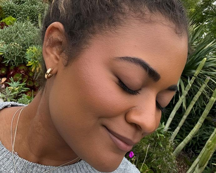 03 elf-cosmetics-halo-glow-skin-tint-review