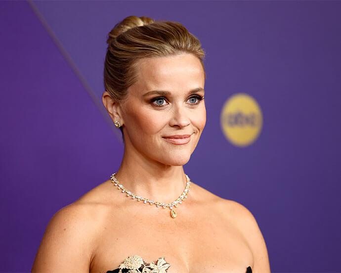 how-to-apply-bronzer-01