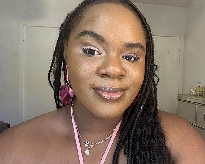 Meredith Marseille makeup-by-mario-surrealskin-foundation-review