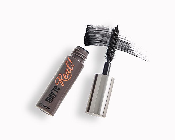 BENEFIT-COSMETICS-They-re-Real!-Lengthening-Mascara
