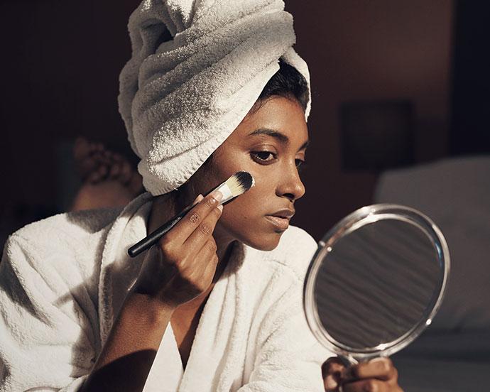 how-to-apply-foundation-with-a-brush desktop