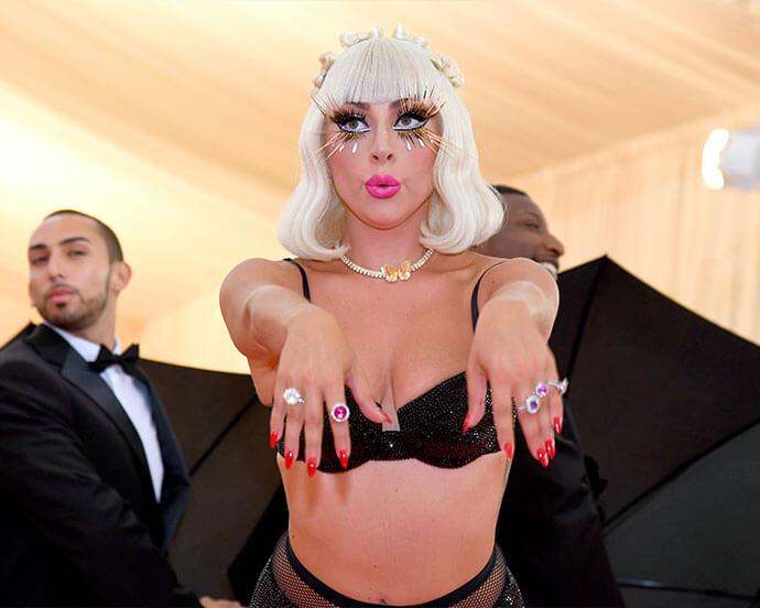 best-met-gala-beauty-looks-of-all-time-09