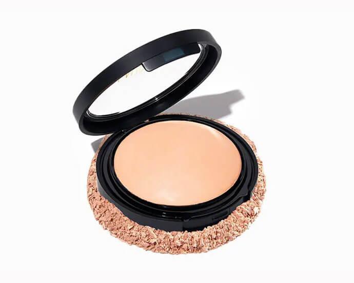 best-foundation-for-mature-skin-01