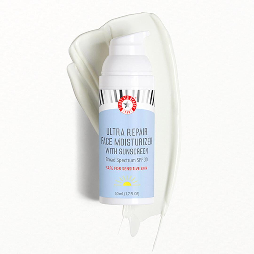 FIRST AID BEAUTY Ultra Repair Face Moisturizer with Sunscreen Broad Spectrum SPF 30 Desktop
