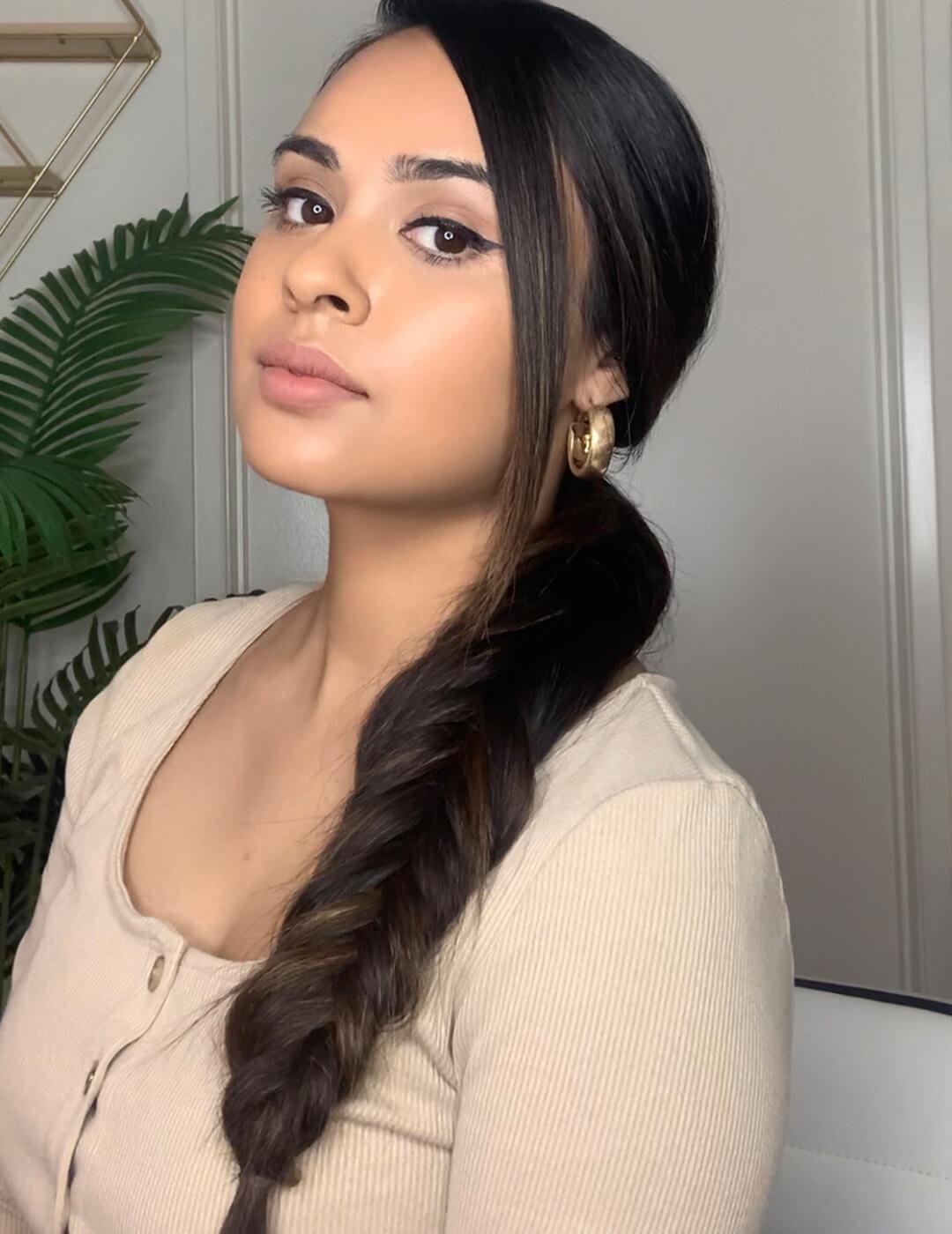 Cynthia Dhimdis rocking a braided ponytail Desktop