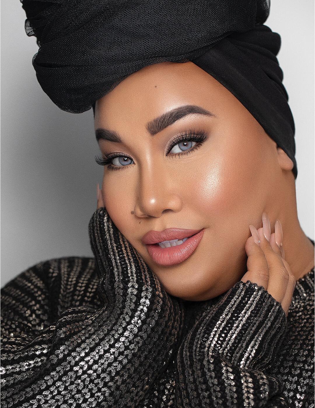 Patrick Starrr portrait Mobile