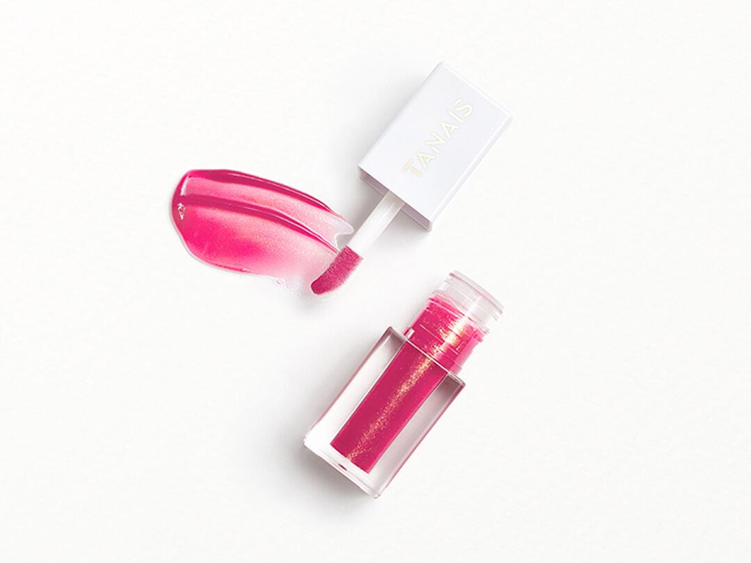 TANAÏS Lip Oil in Plumeria Petal Desktop
