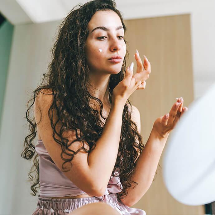 how-to-prep-skin-for-makeup-header-mobile