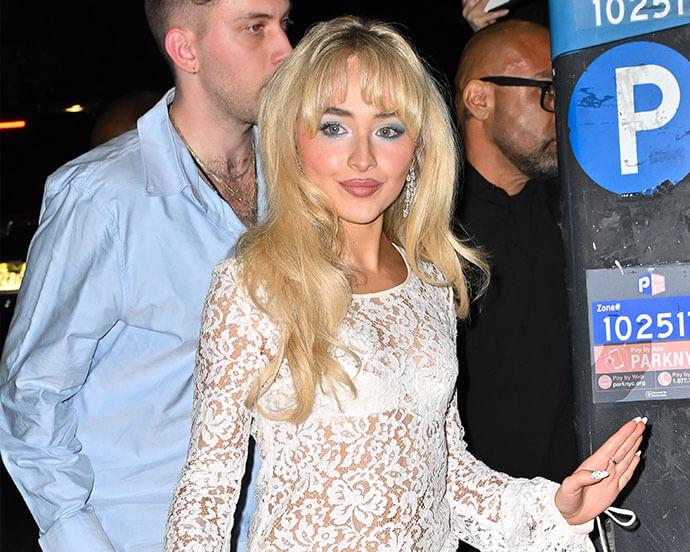 sabrina-carpenter-best-hair-makeup-looks-10