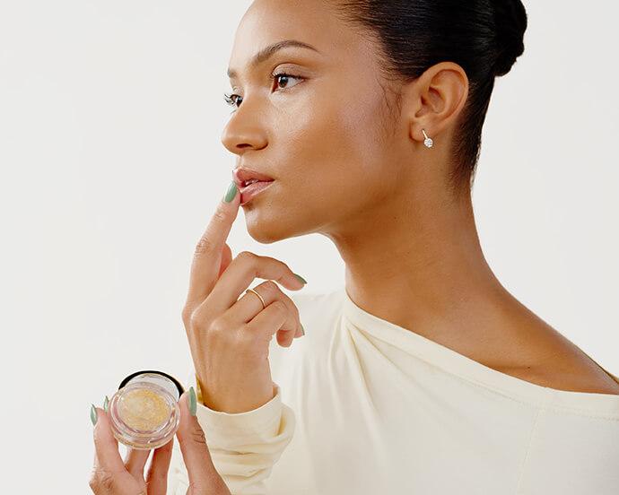 transition-winter-to-spring-skincare 02