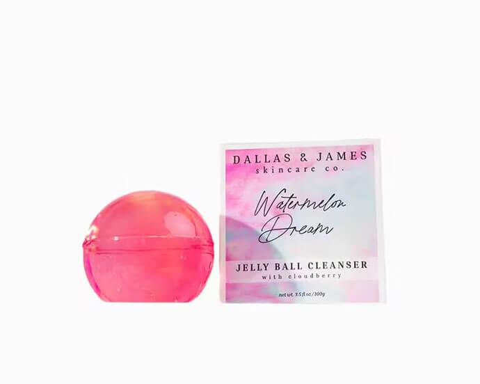 Why-Does-My-Hair-Get-Oily-So-Fast-02