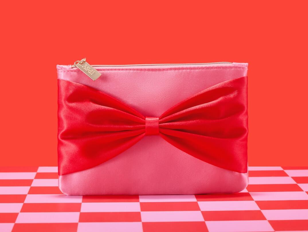 december-2024-glam-bag-reveal header