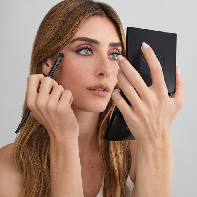 how-to-use-lithe-beauty-truffle-eyeshadow-palette mobile