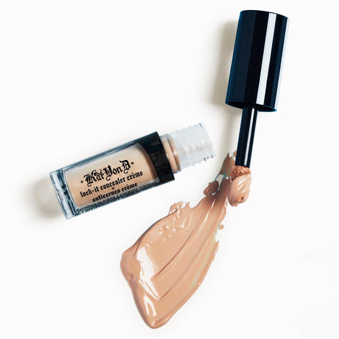 KVD BEAUTY Lock-It Concealer Crème Mobile