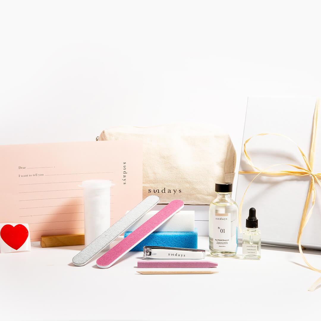 SUNDAYS Buff Mani Essentials Mobile