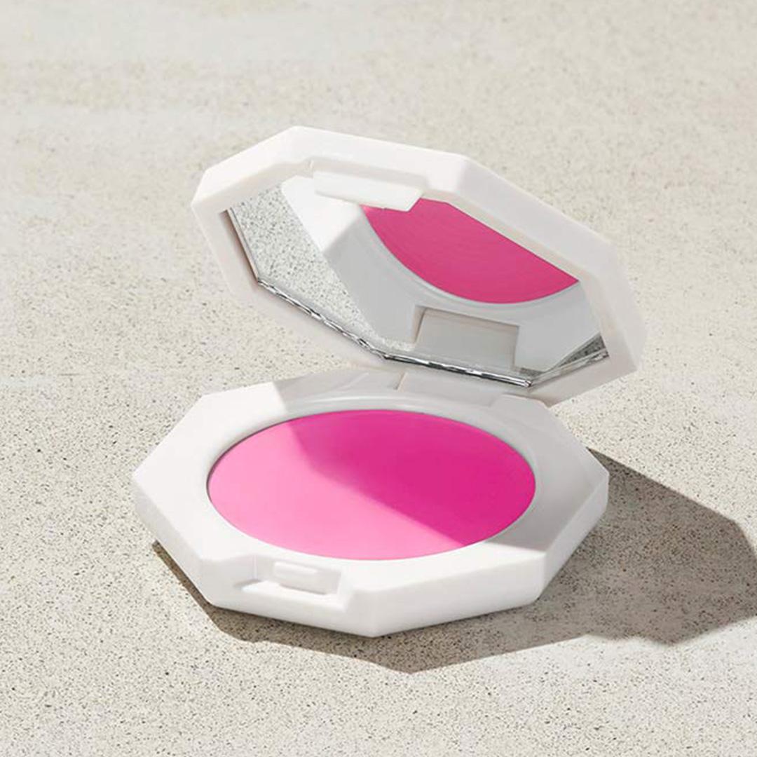 FENTY BEAUTY Cheeks Out Freestyle Cream Blush in Bikini Martini Desktop
