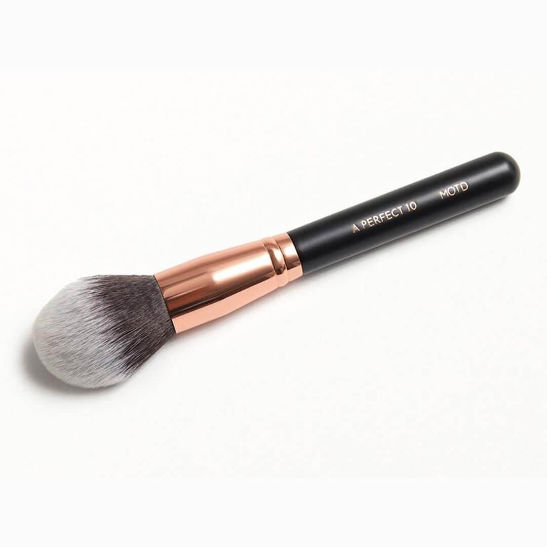 MOTD COSMETICS A Perfect 10 Tapered Face Brush Desktop