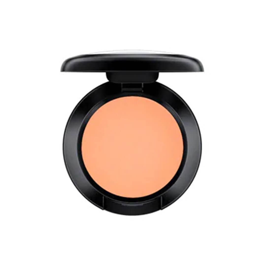 M·A·C Eyeshadow in Samoa Silk Desktop