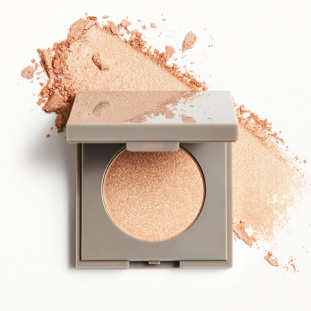 COMPLEX CULTURE Good Lighting Highlighter in Afterglow Desktop