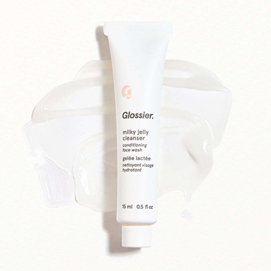 GLOSSIER Milky Jelly Cleanser Desktop