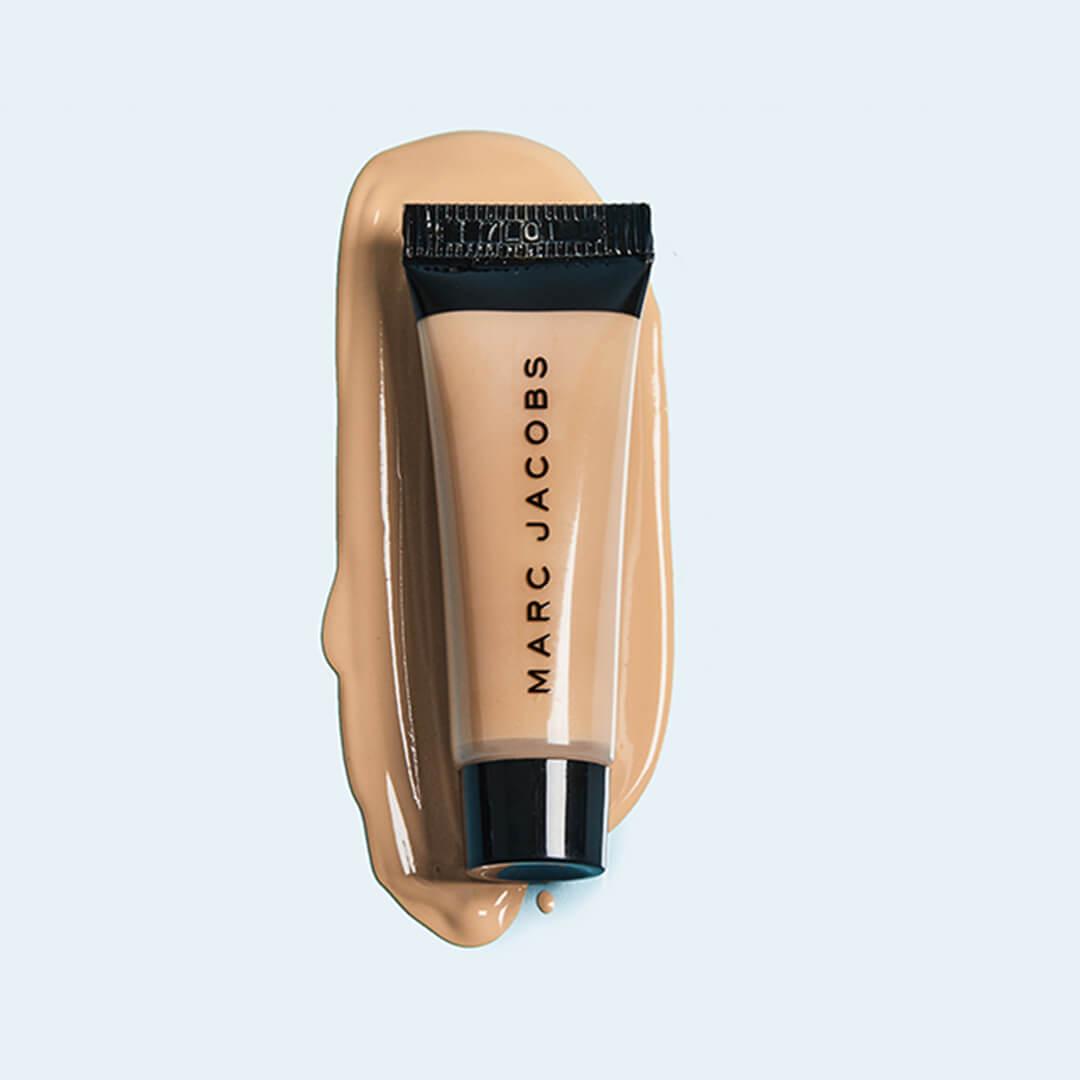 MARC JACOBS BEAUTY Shameless Youthful-Look 24H Foundation SPF 25 Desktop productId:p-jd6epqt3wfoa1feb