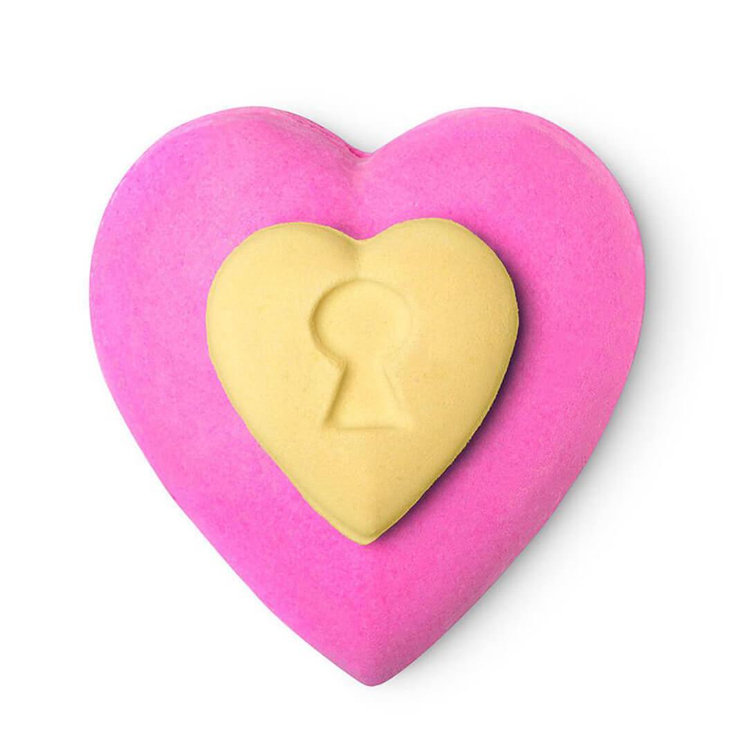 LUSH Love Locket Bath Bomb Desktop