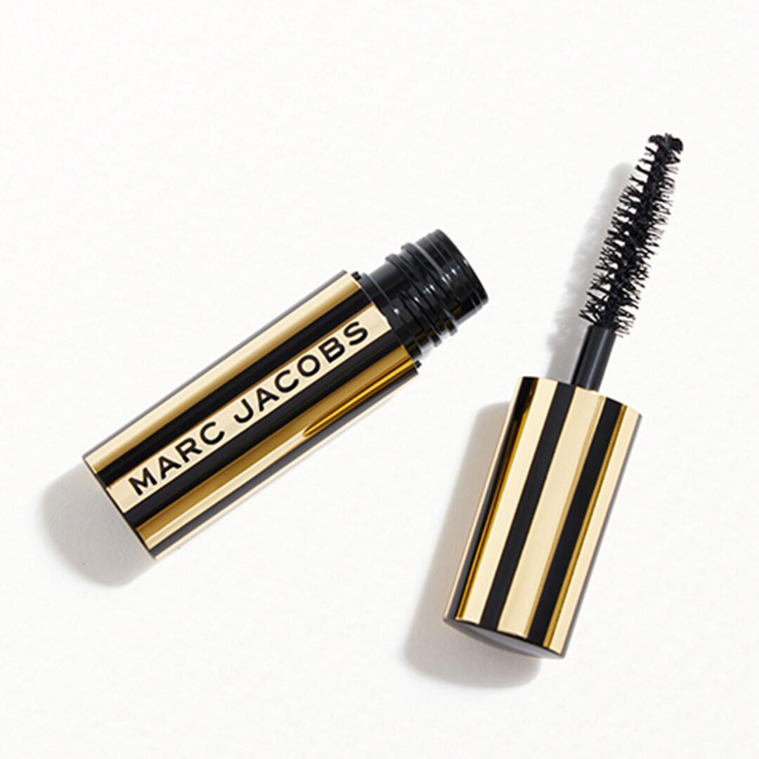 MARC JACOBS BEAUTY At Lash'd Lengthening and Curling Mascara in Blacquer Mobile
