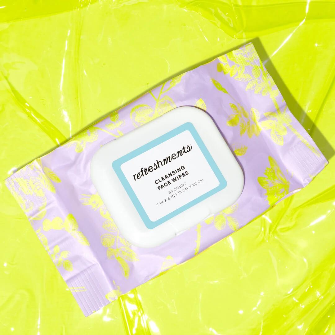 REFRESHMENTS Cleansing Face Wipes Mobile