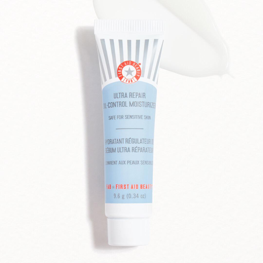 FIRST AID BEAUTY Ultra Repair Oil-Control Moisturizer Mobile