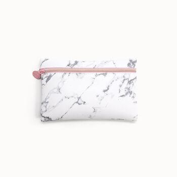 The January 2020 Glam Bag features a beautiful marble design Mobile