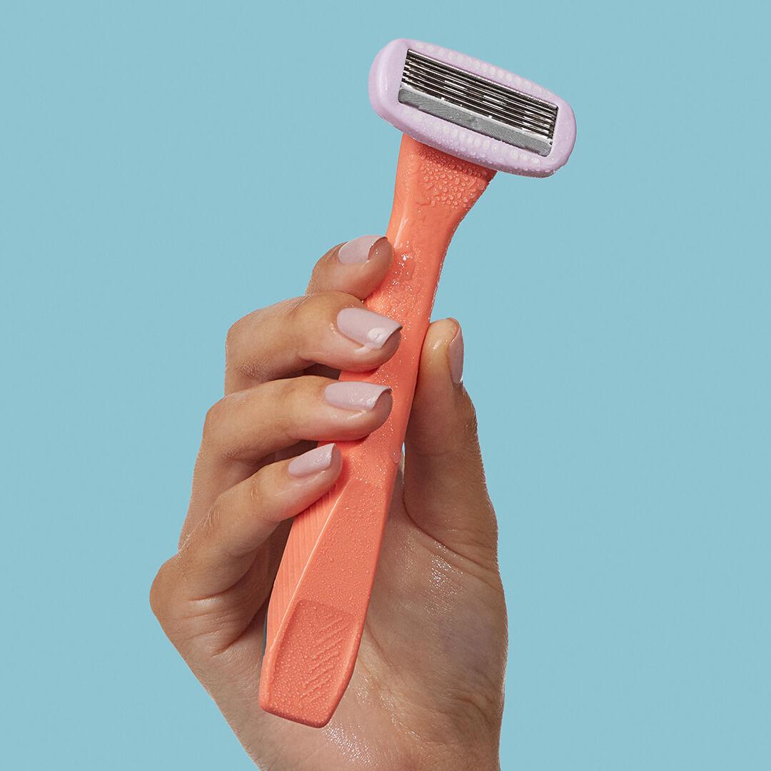 REFRESHMENTS Dazzling 5-Star Razor Desktop