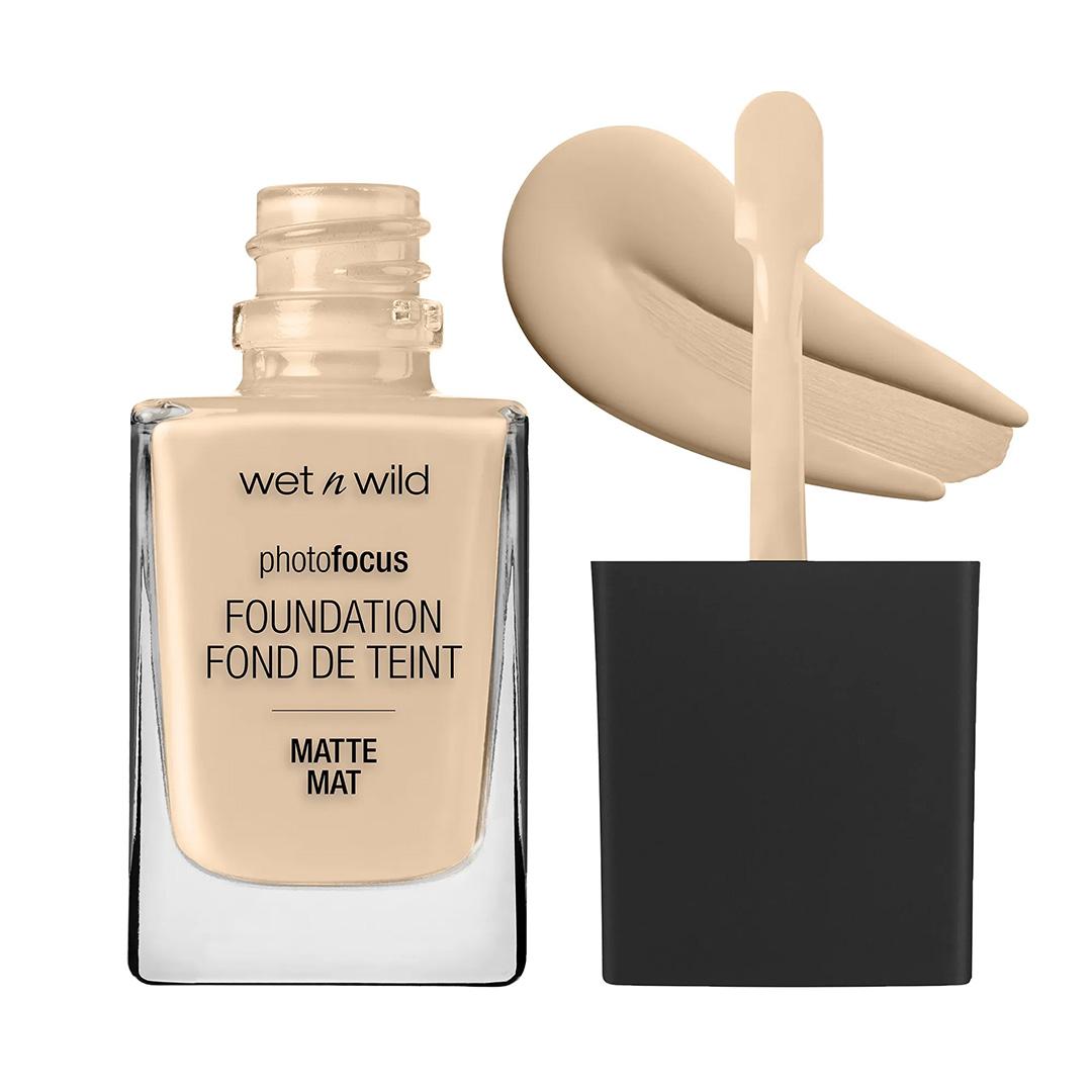 WET N WILD Photo Focus Foundation Matte Desktop