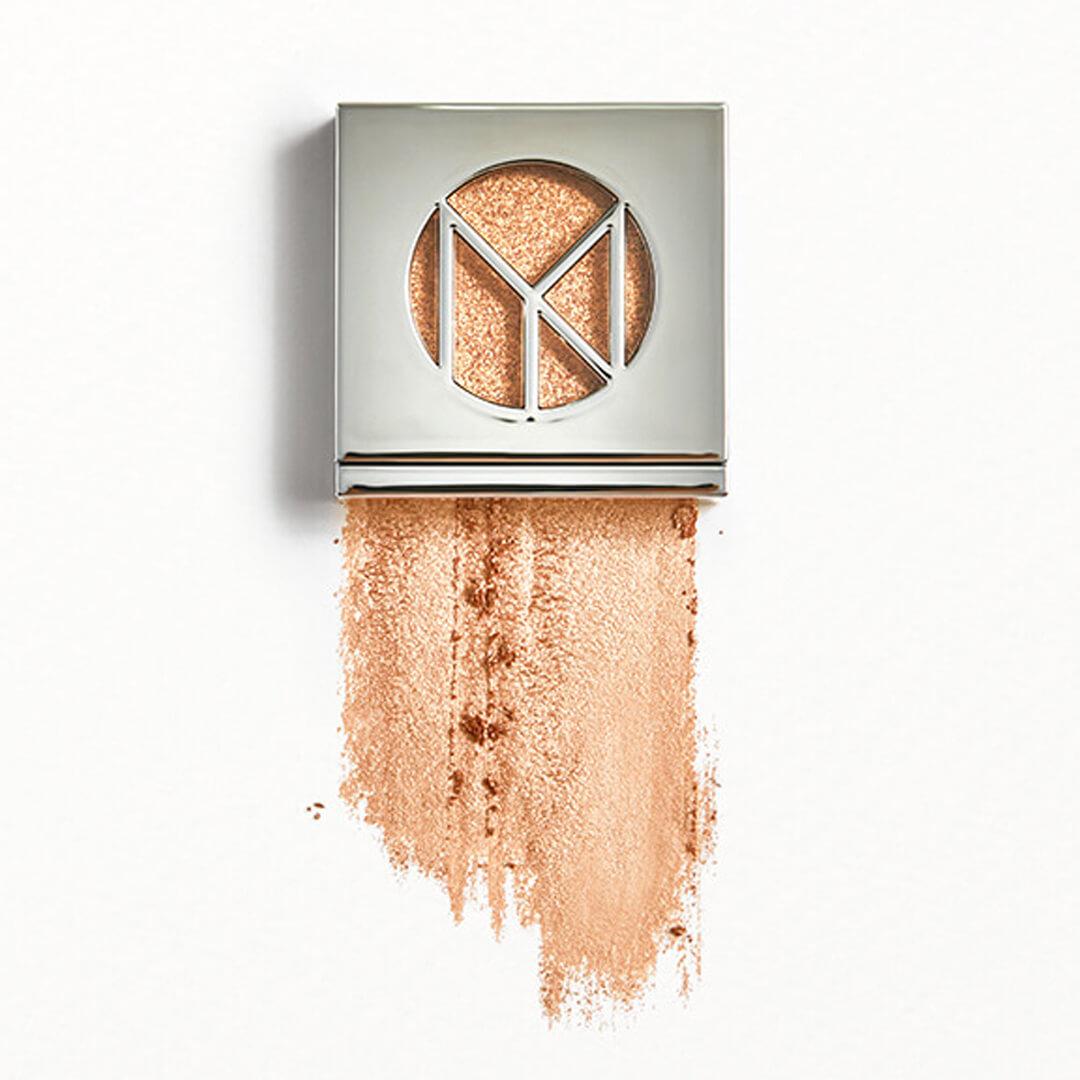 IL MAKIAGE Color Boss Multi-Dimensional Eye Color in Eyes on the Prize Desktop