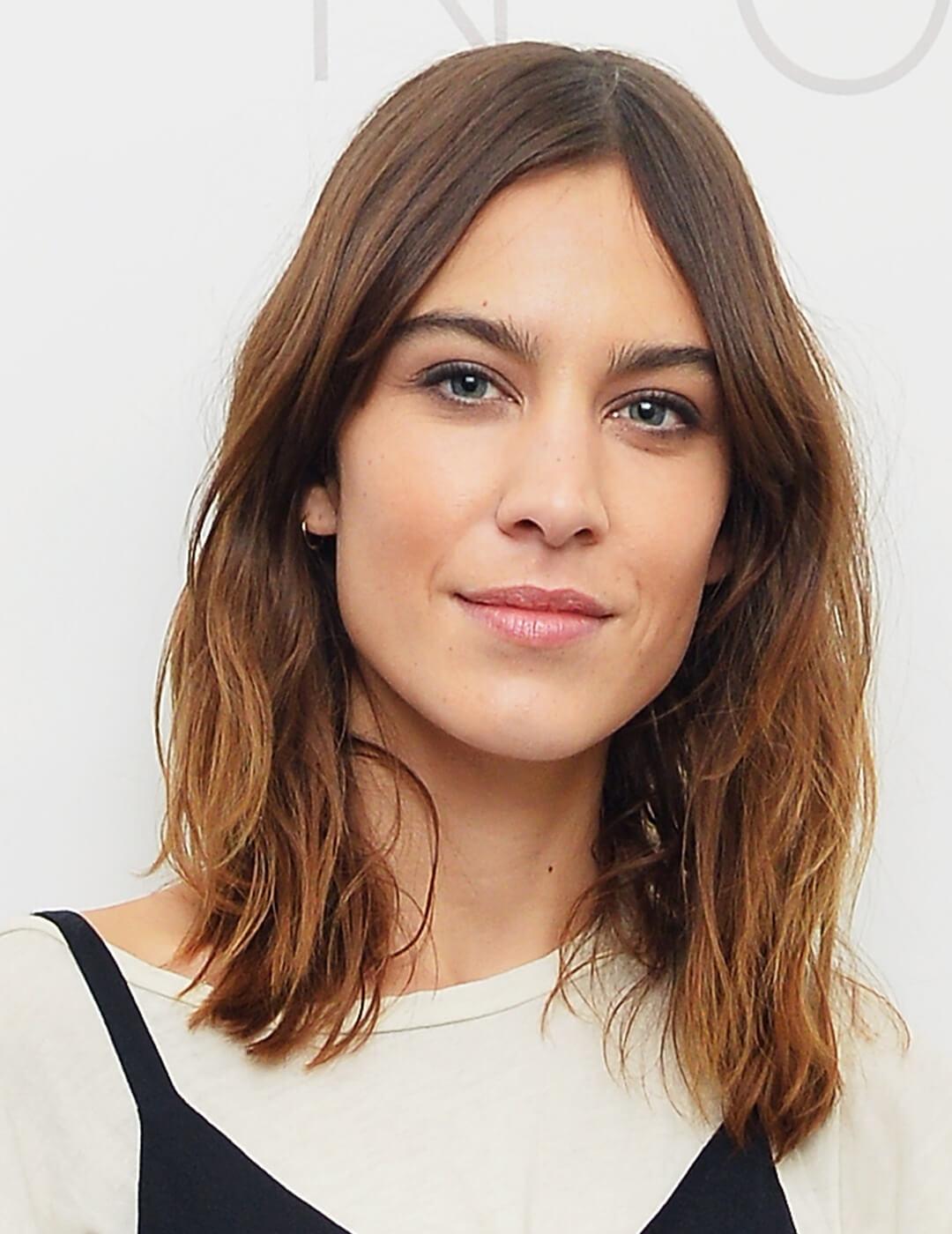 A photo of Alexa Chung with a straight shag Mobile