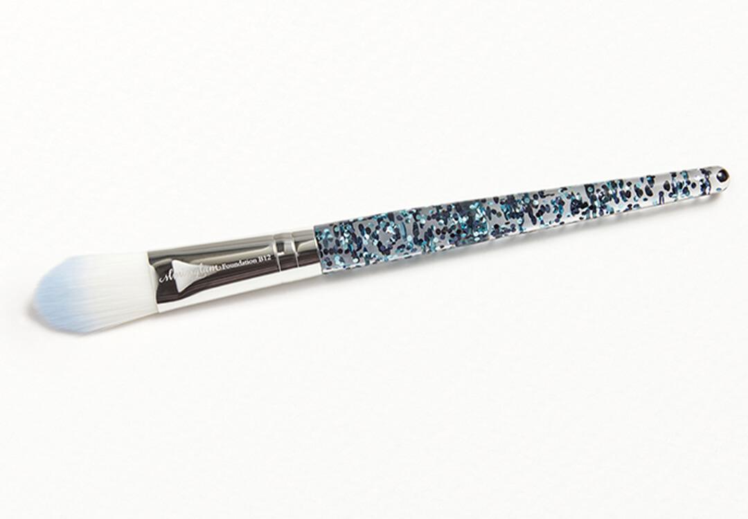 SLMISSGLAM Flat Foundation B12 Desktop