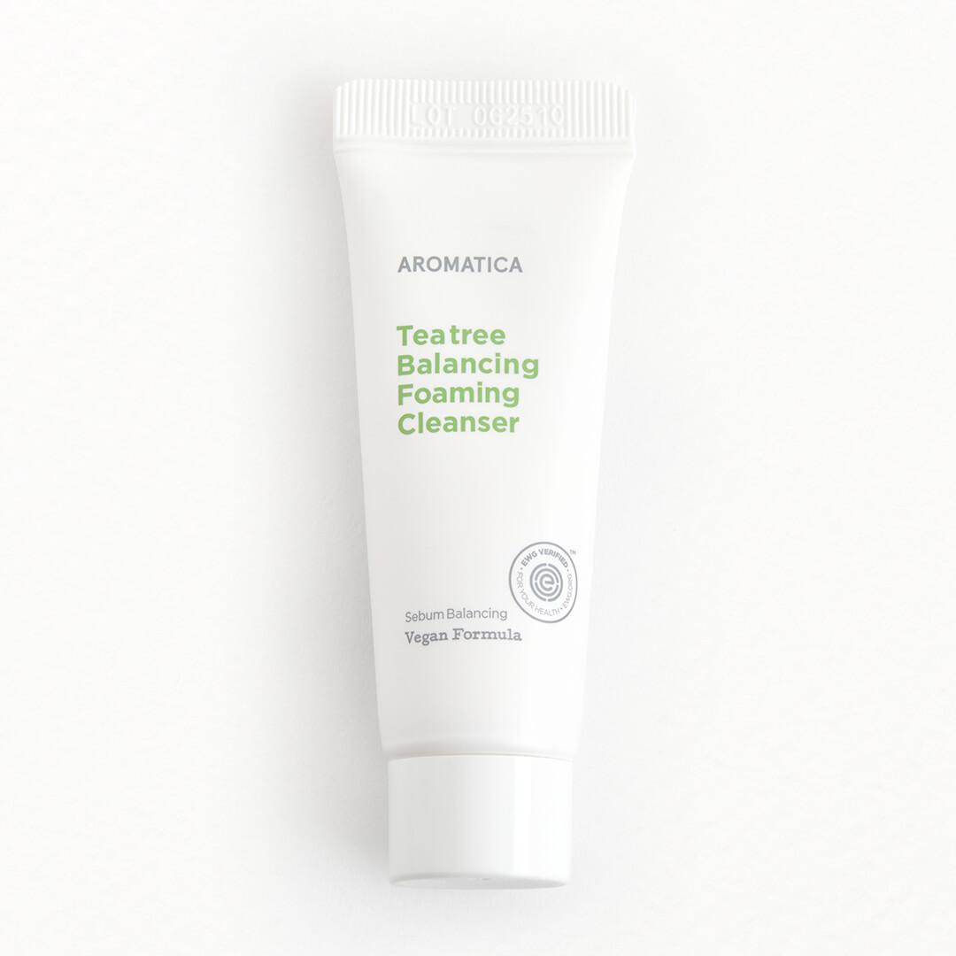 AROMATICA Tea Tree Balancing Foaming Cleanser Mobile
