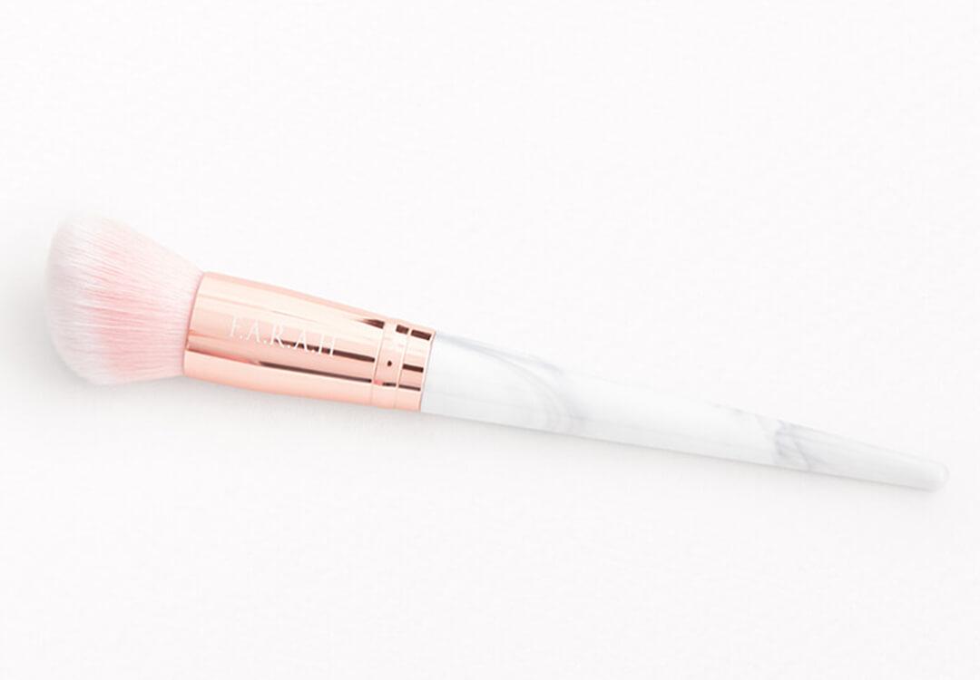 F.A.R.A.H 160F Face Brush Desktop