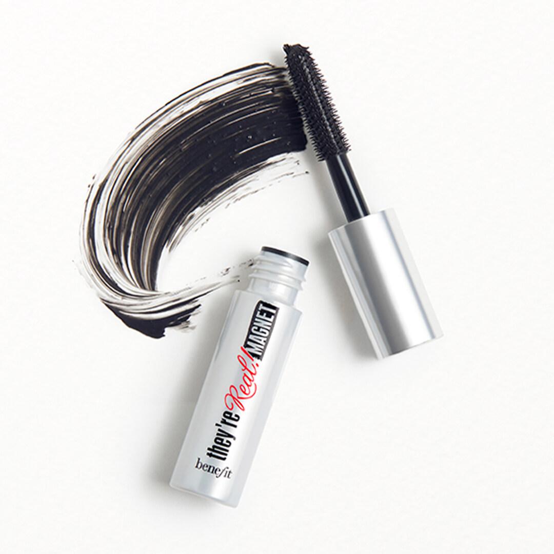 BENEFIT COSMETICS They're Real Magnet Mascara Desktop