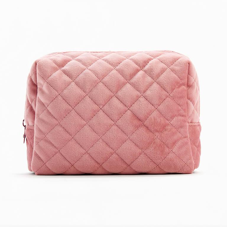 The February 2020 Glam Bag Ultimate is a gorgeous dusty rose quilted velvet. Desktop