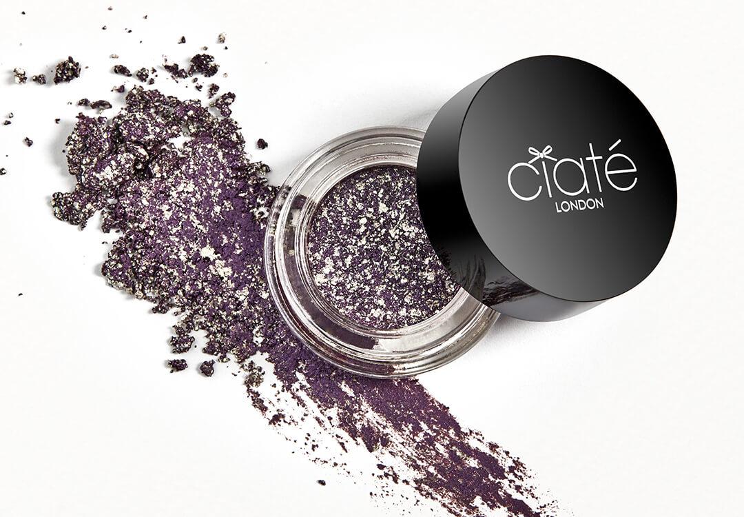 An image of CIATÉ LONDON Marbled Metal Eyeshadow in Wicked. Mobile