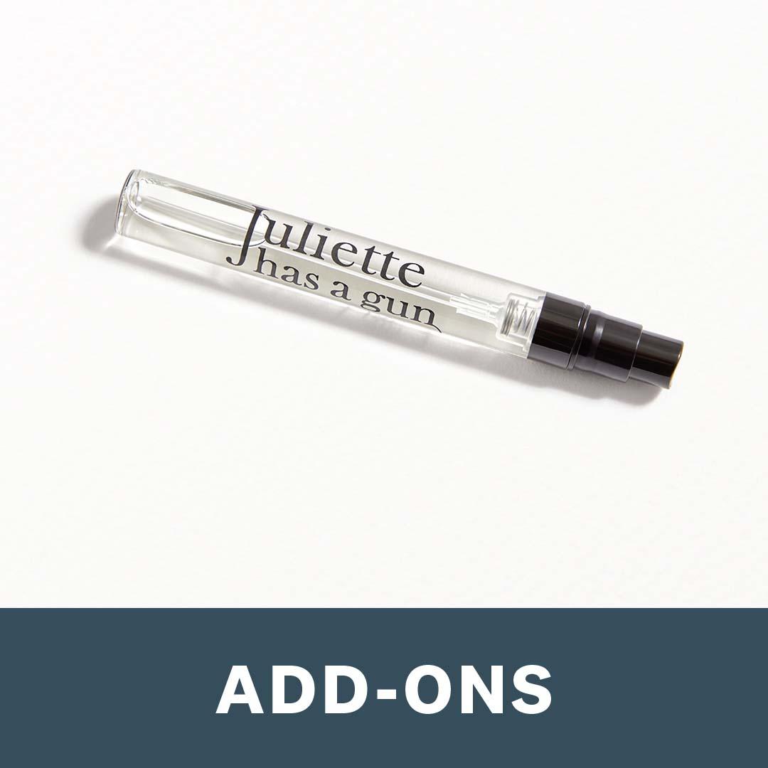 JULIETTE HAS A GUN in Lili Fantasy Desktop