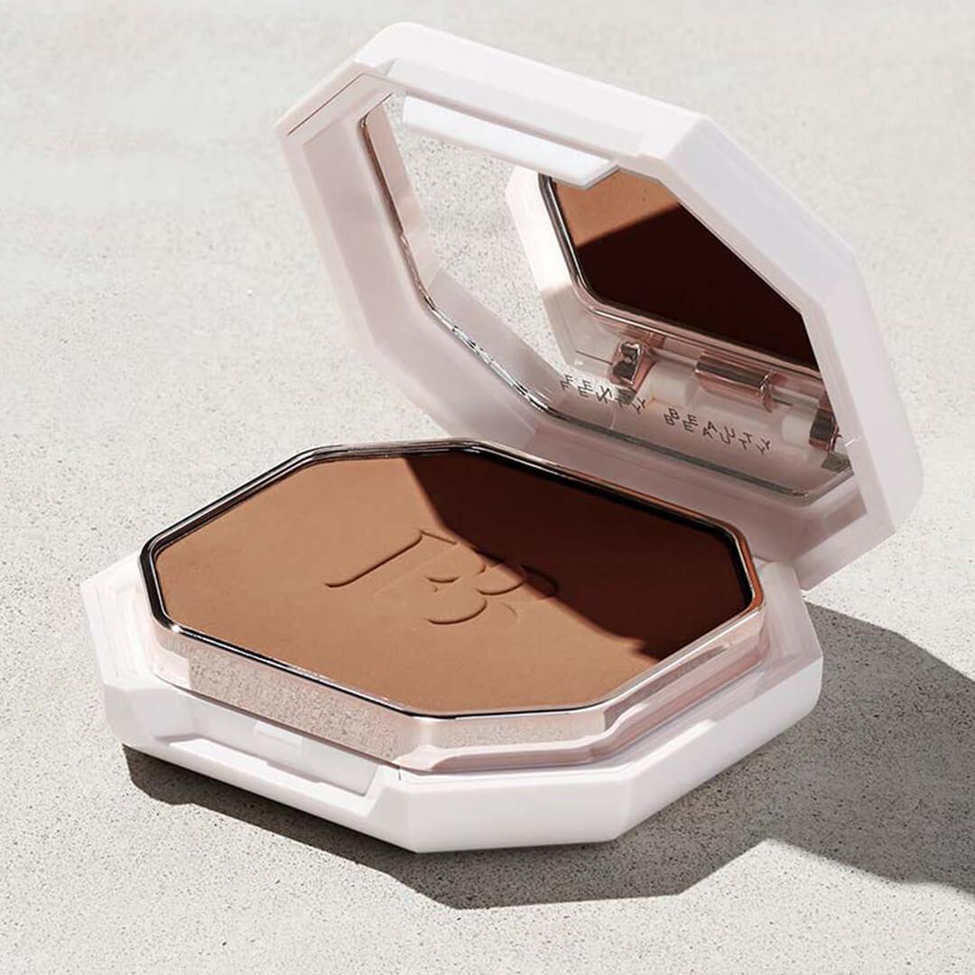 FENTY BEAUTY Pro Filt'r Soft Matte Powder Foundation Mobile