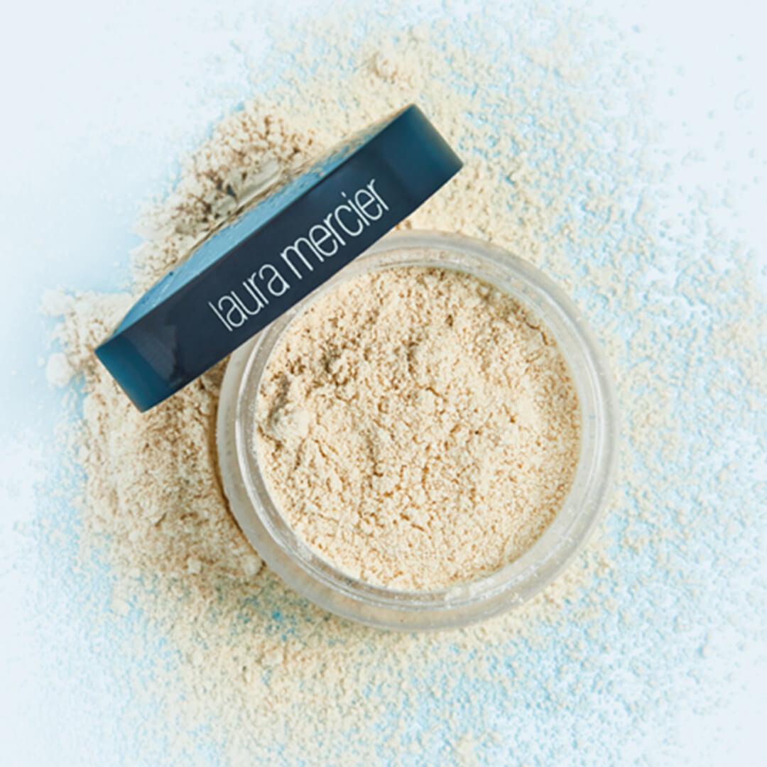 LAURA MERCIER Translucent Loose Setting Powder Desktop