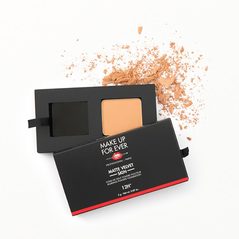 MAKE UP FOR EVER Matte Velvet Skin Blurring Powder Foundation Desktop