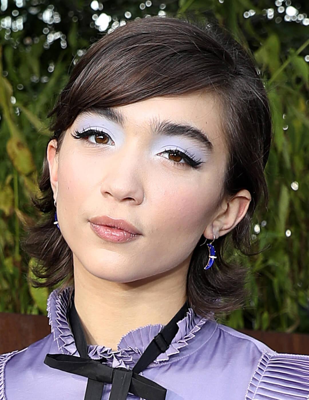 Rowan Blanchard rocking a matte light blue eyeshadow makeup look Mobile