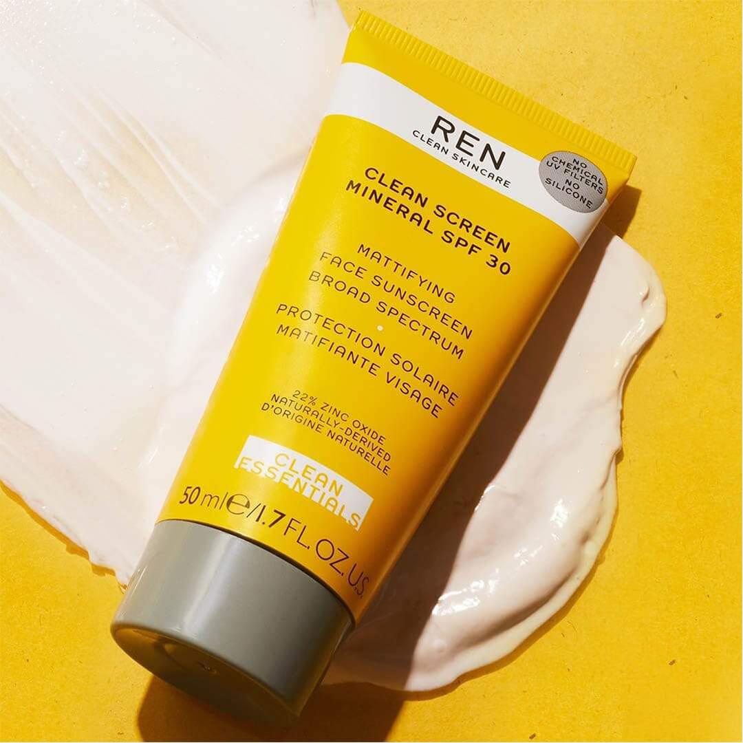 REN Clean Screen Mineral SPF 30 Mattifying Face Sunscreen Desktop