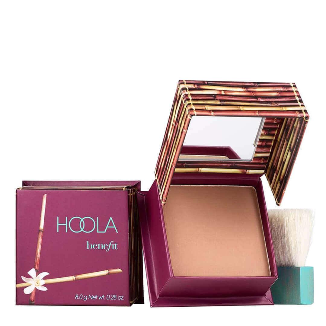 BENEFIT COSMETICS Hoola Matte Bronzer in Hoola Lite Desktop