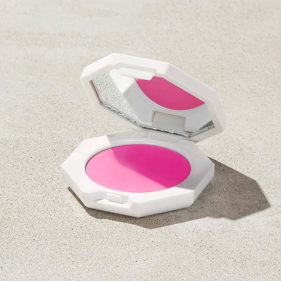 FENTY BEAUTY Cheeks Out Freestyle Cream Blush Desktop