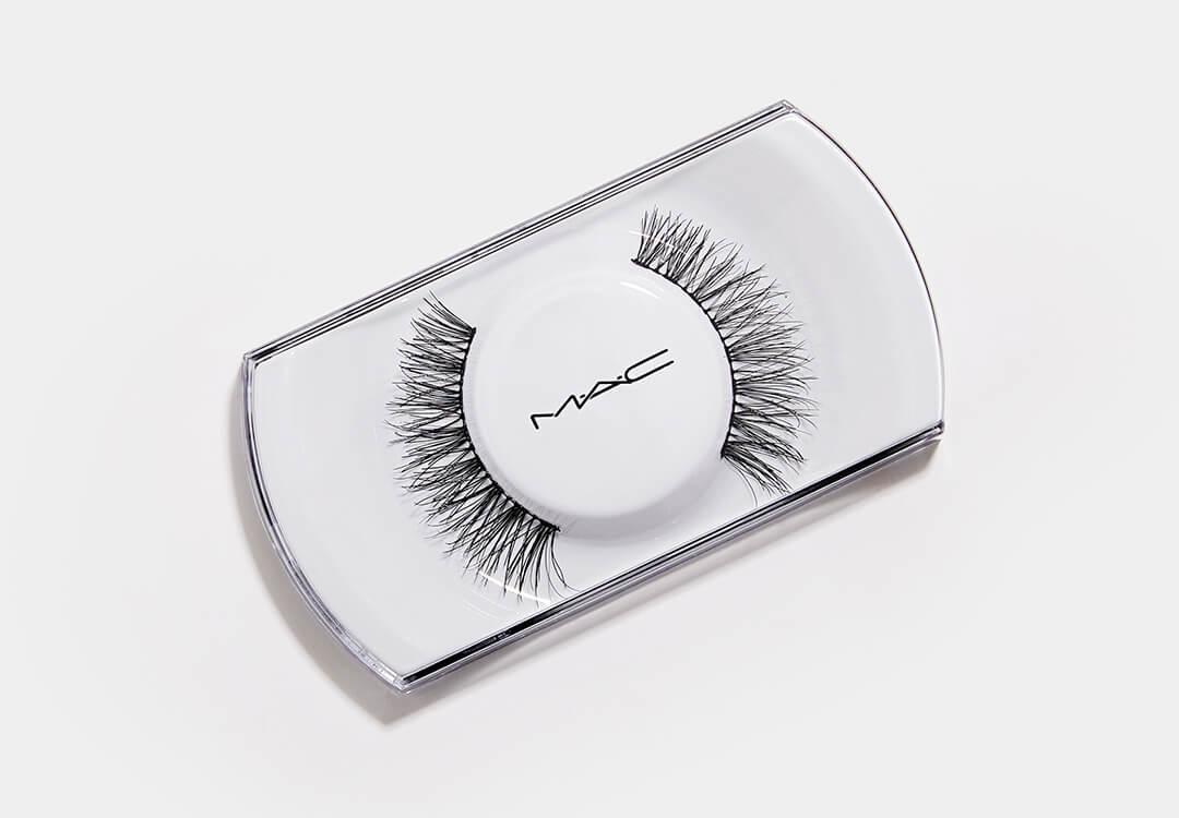 M·A·C 80 Romantic Lashes Mobile